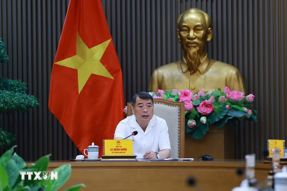 Thủ tướng Lê Minh Hưng chủ trì cuộc họp với lãnh đạo Bộ Giáo dục và Đào tạo và các bộ, ngành về phát triển giáo dục và đào tạo. (Ảnh: Dương Giang/TTXVN) Thủ tướng Lê Minh Hưng chủ trì cuộc họp với lãnh đạo Bộ Giáo dục và Đào tạo và các bộ, ngành về phát triển giáo dục và đào tạo