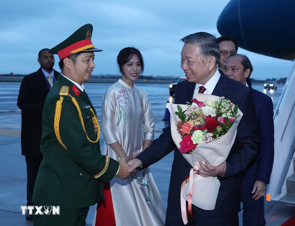 Tổng Bí thư, Chủ tịch nước Tô Lâm đến New York, bắt đầu chuyến tham dự Phiên thảo luận cấp cao Đại hội đồng Liên Hợp Quốc khóa 81 và hoạt động song phương tại Hoa Kỳ