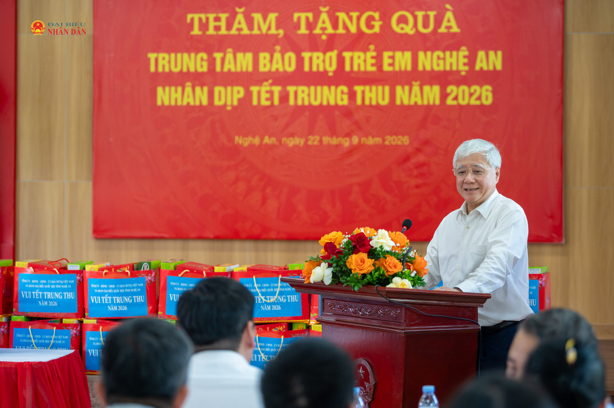Phó Chủ tịch Thường trực Quốc hội Đỗ Văn Chiến phát biểu