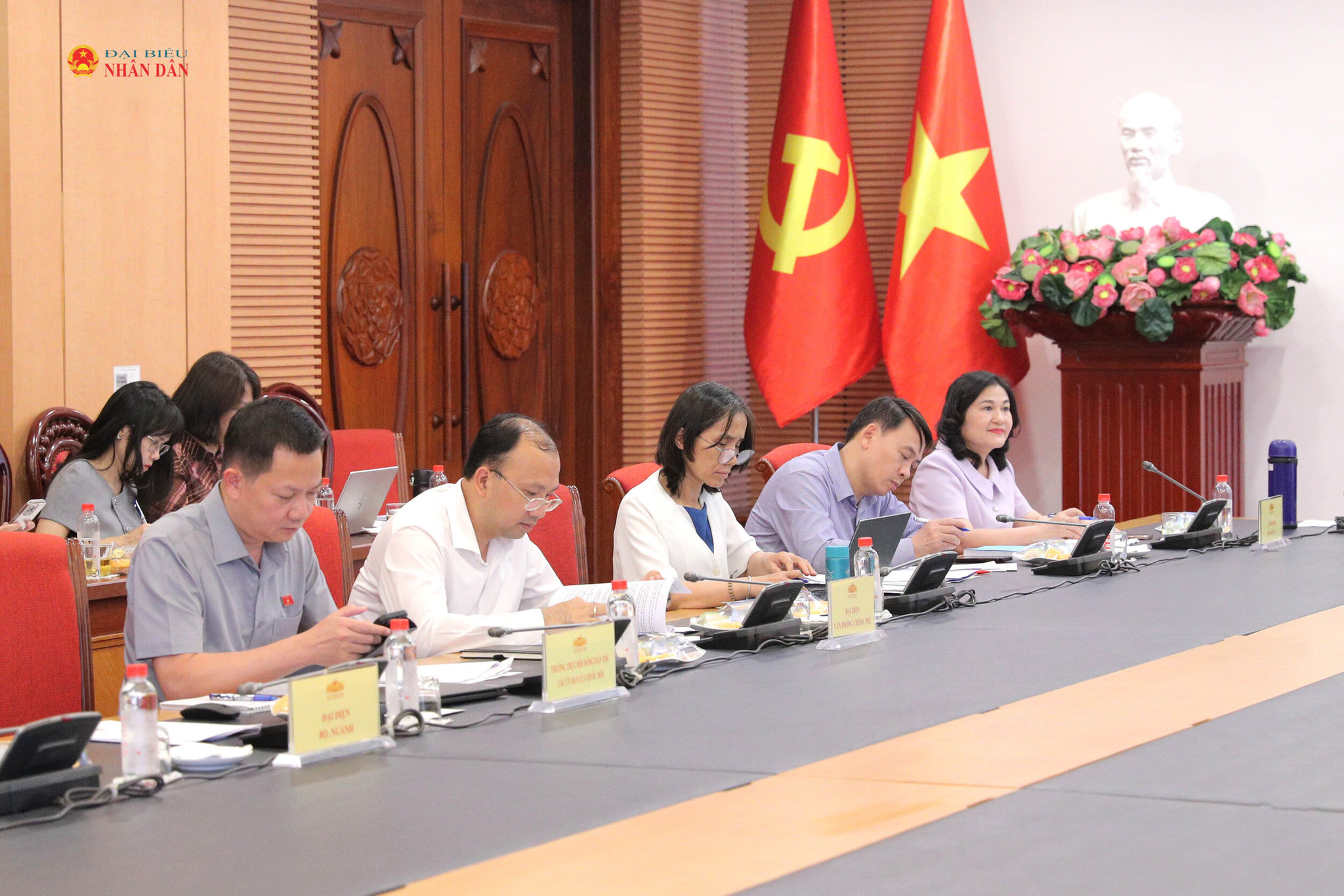 Các đại biểu dự