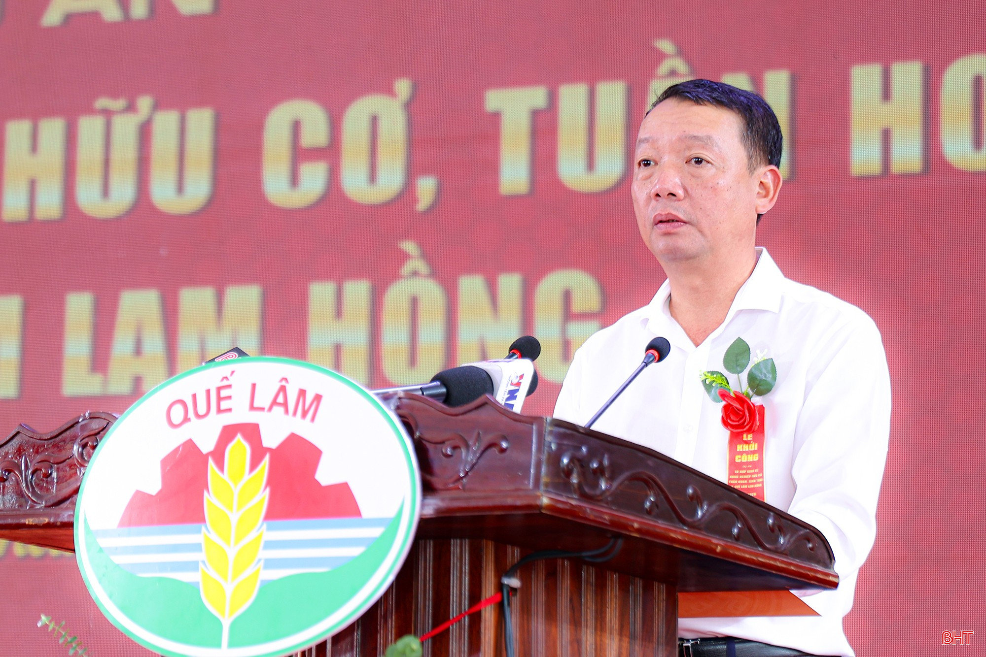 Phó Bí thư Tỉnh ủy, Chủ tịch UBND tỉnh Hà Tĩnh Phan Thiên Định phát biểu tại lễ khởi công.