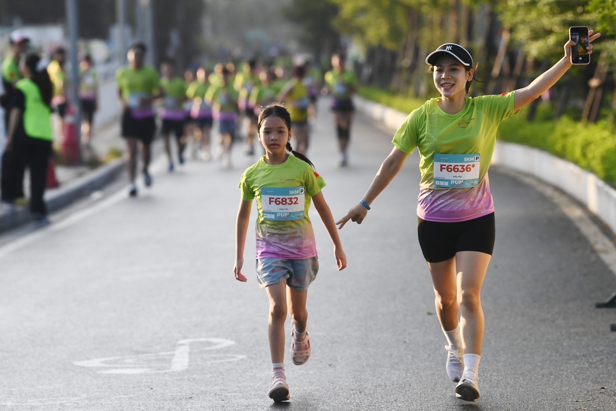 Qua 5 mùa tổ chức, Run For Love trở thành điểm hẹn quen thuộc của cộng đồng yêu chạy bộ trong mùa thu Hà Nội.