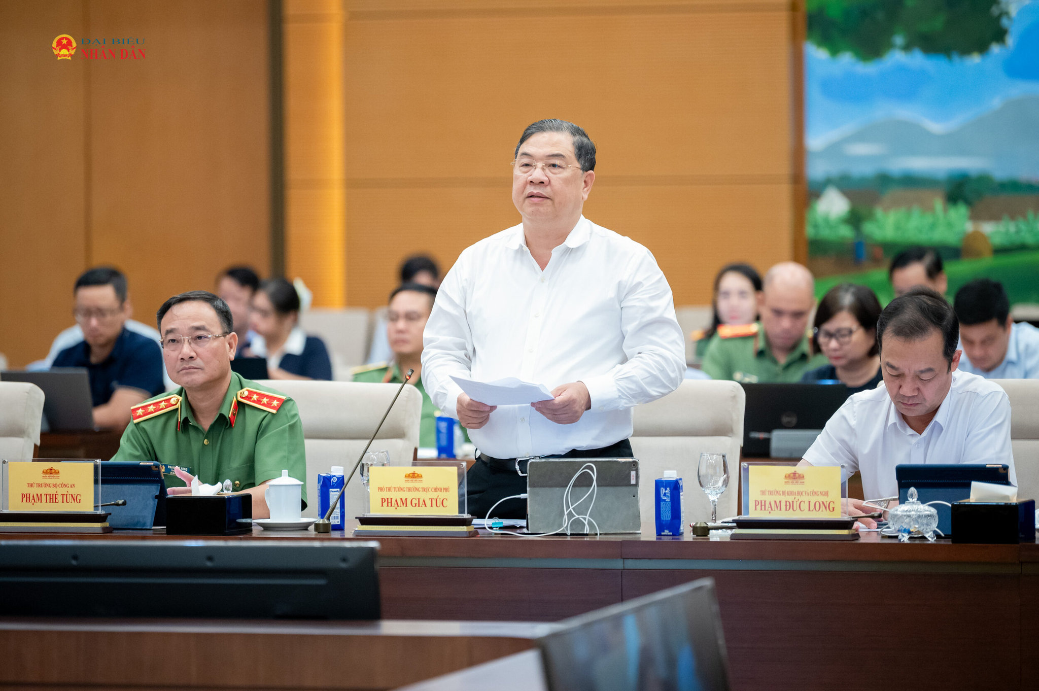 Phó Thủ tướng Thường trực Chính phủ Phạm Gia Túc phát biểu