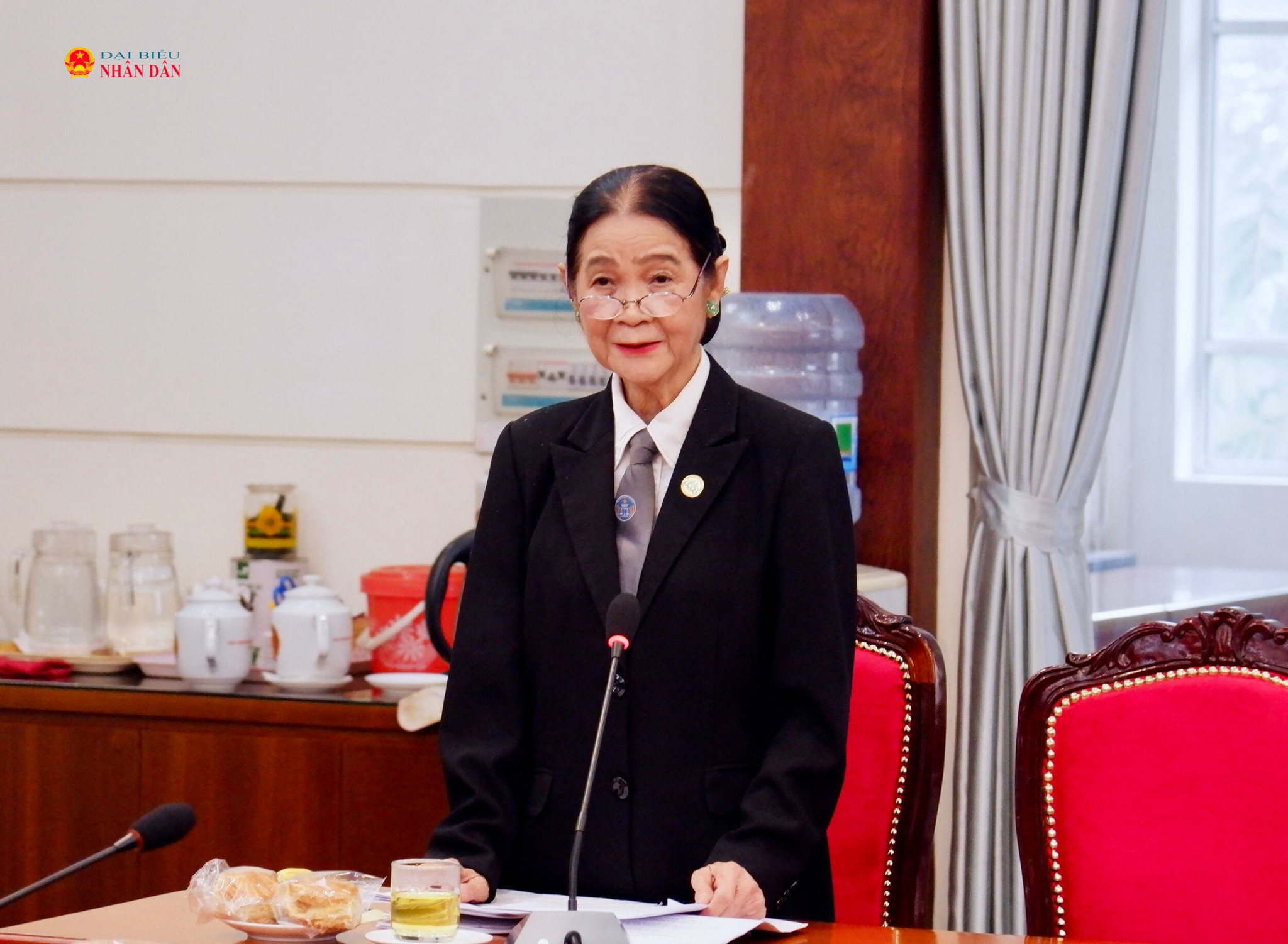 Đại diện Hội Luật gia TP. Hồ Chí Minh, luật sư Trương Thị Hoà phát biểu. Ảnh: Hoa Lê