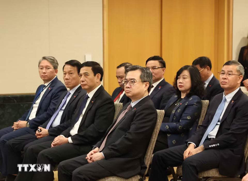 Các đại biểu dự cuộc gặp