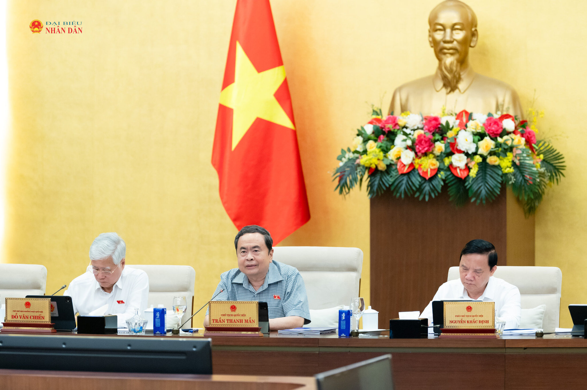 Chủ tịch Quốc hội Trần Thanh Mẫn chủ trì phiên họp
