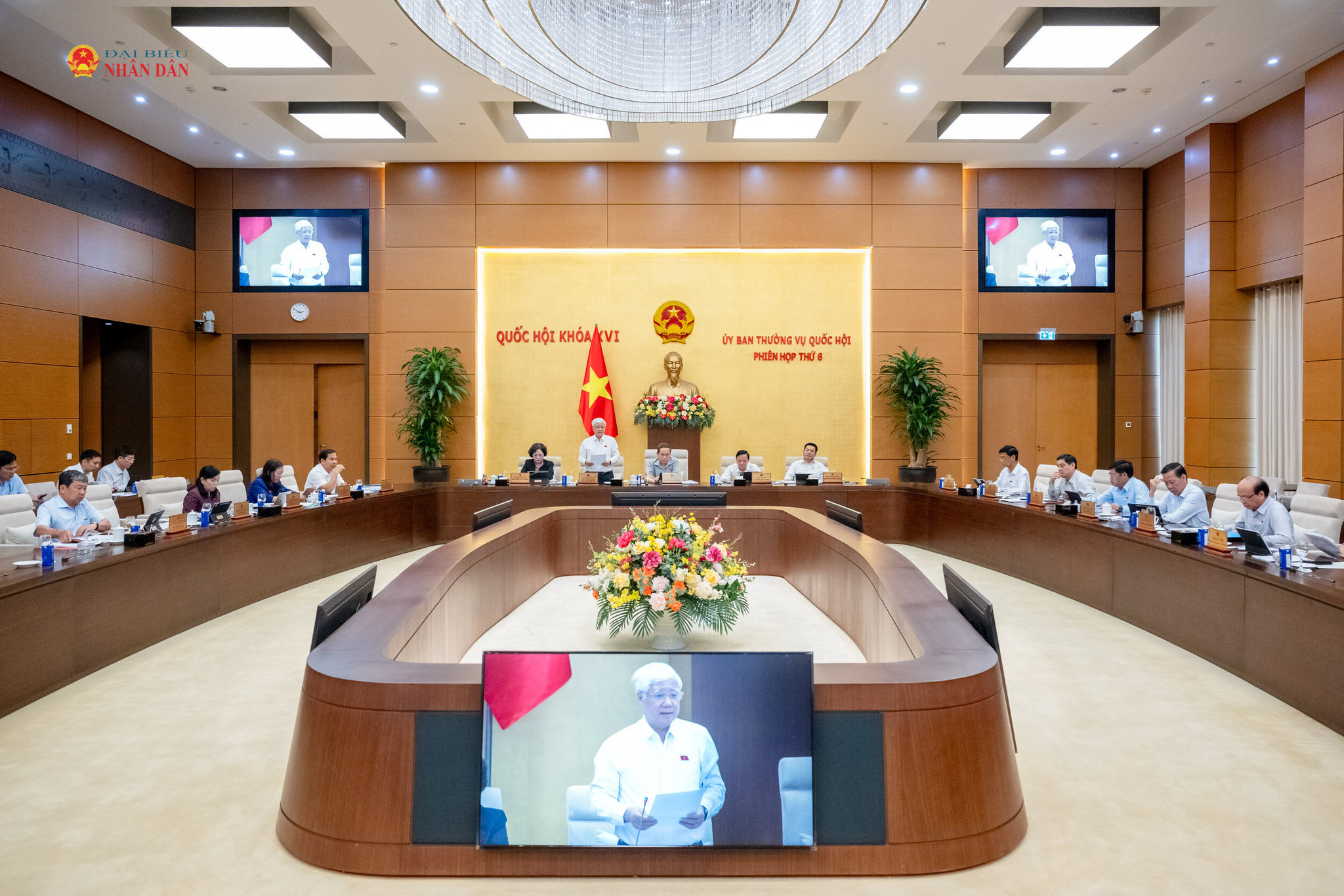 Toàn cảnh phiên họp