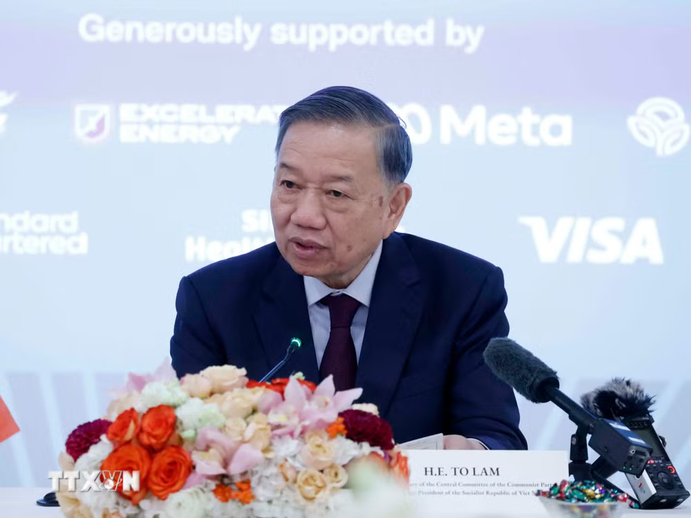 Tổng Bí thư, Chủ tịch nước Tô Lâm phát biểu tại Tọa đàm bàn tròn cấp cao với lãnh đạo các doanh nghiệp lớn của Hoa Kỳ. (Ảnh: Thống Nhất/TTXVN) Tổng Bí thư, Chủ tịch nước Tô Lâm phát biểu tại Tọa đàm bàn tròn cấp cao với lãnh đạo các doanh nghiệp lớn của Hoa Kỳ