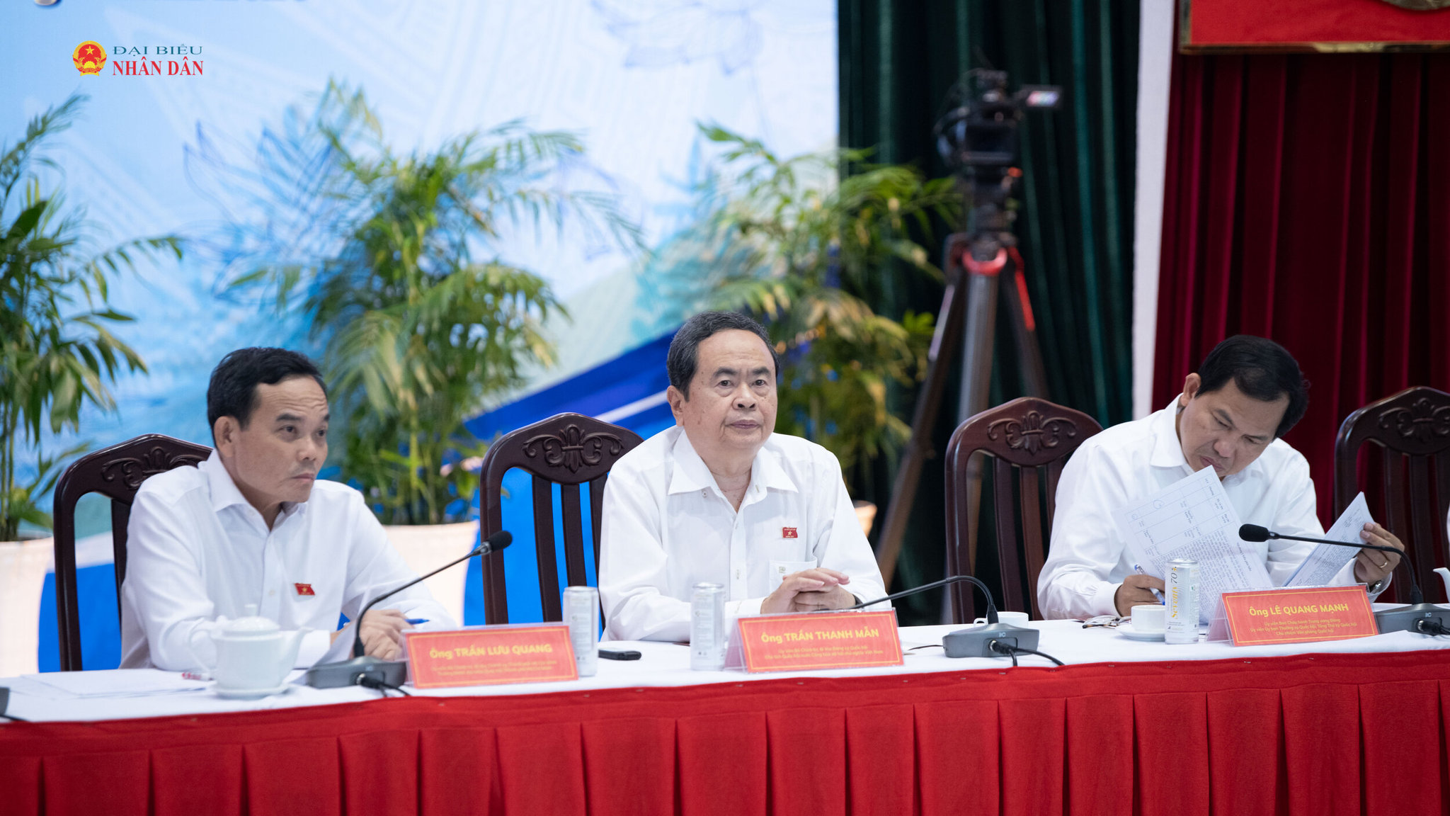 Chủ tịch Quốc hội Trần Thanh Mẫn cùng Đoàn ĐBQH Thành phố Hồ Chí Minh tiếp xúc cử tri trước kỳ họp thứ Hai, Quốc hội khóa XVI. .5