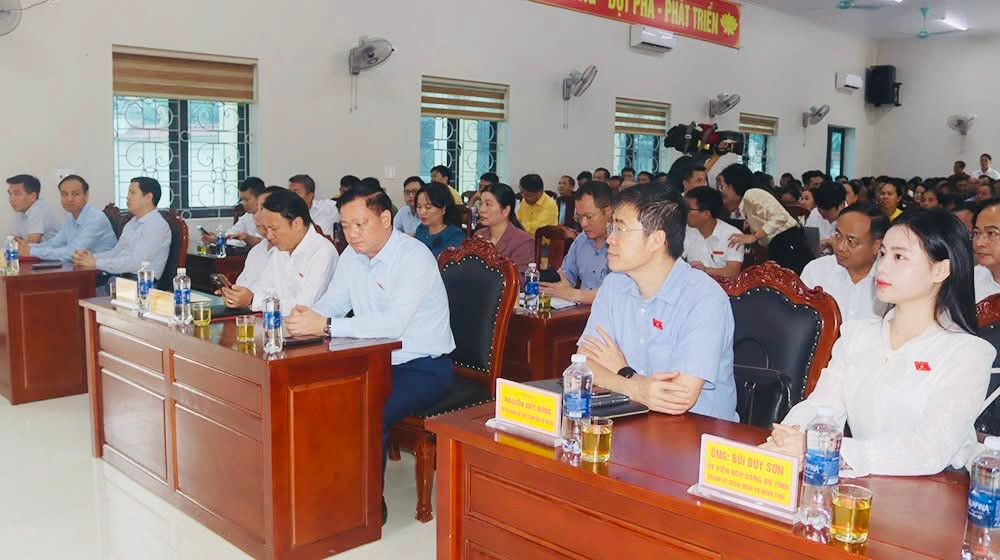 Các đại biểu dự Hội nghị TXCT