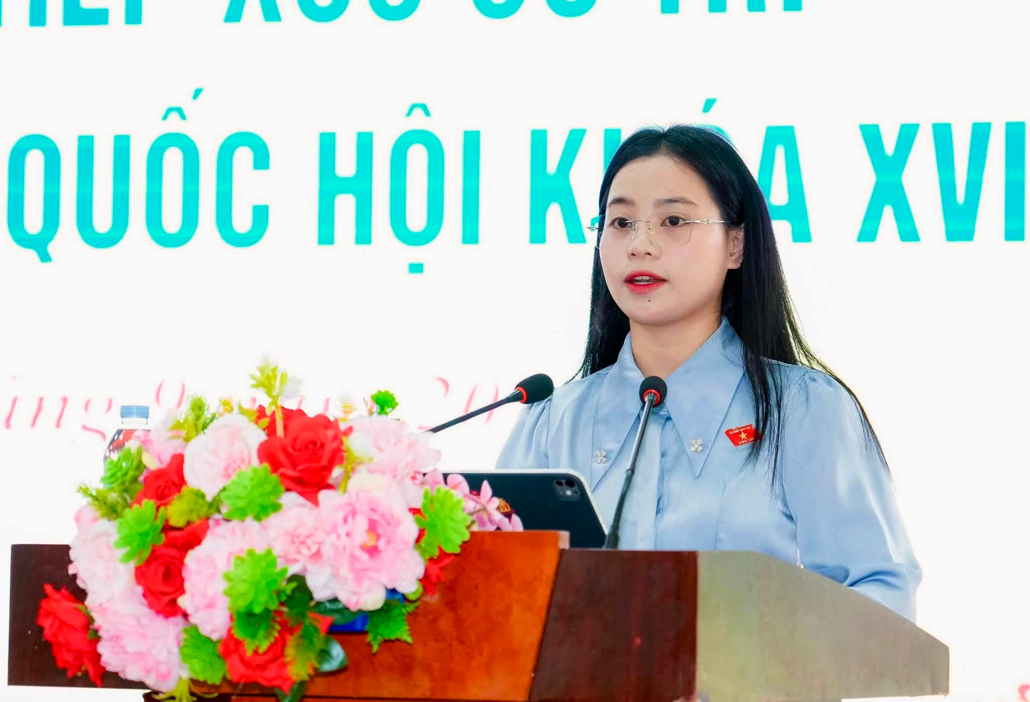 ĐBQH Lo Thị Bảo Vy thông tin dự kiến nội dung, chương trình Kỳ họp thứ Hai tới cử tri