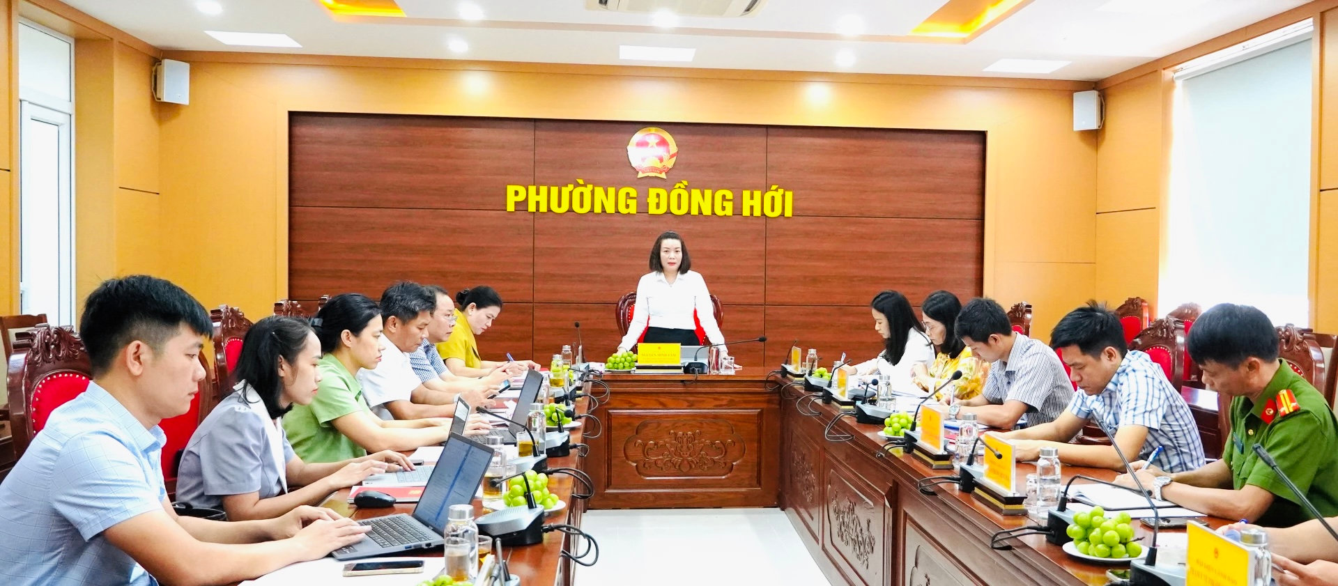 Đoàn ĐBQH tỉnh làm việc với phường Đồng Hới về việc thực hiện chính sách, pháp luật ATTP