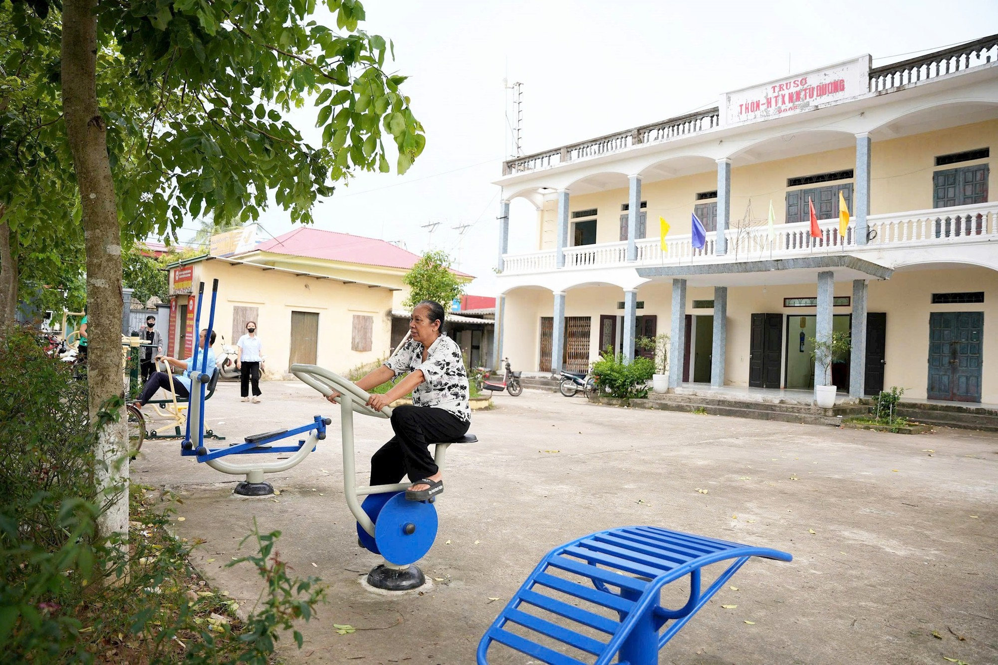 Đời sống người dân nông thôn trên địa bàn xã Vân Đình ngày càng văn minh, hiện đại