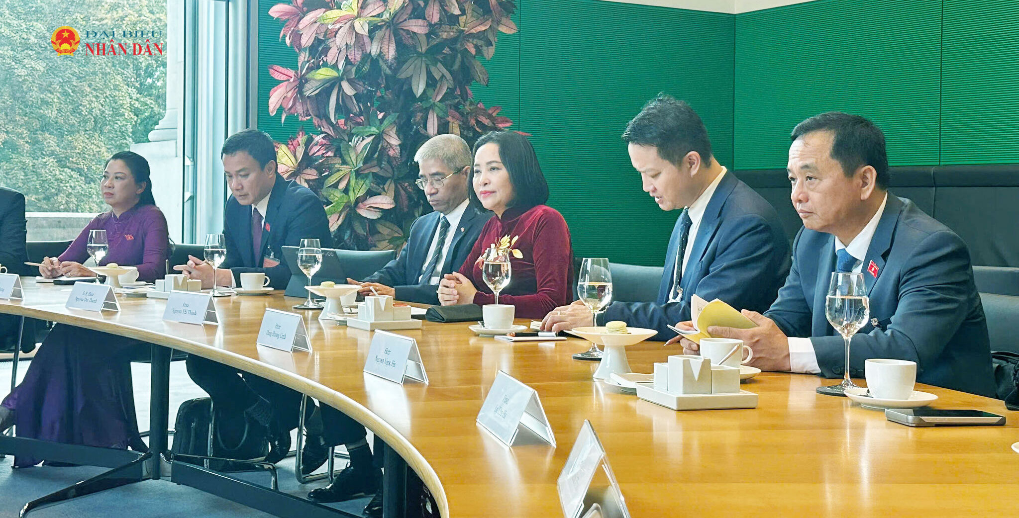 Phó Chủ tịch Quốc hội Nguyễn Thị Thanh và Đoàn đại biểu Quốc hội Việt Nam tại hội đàm