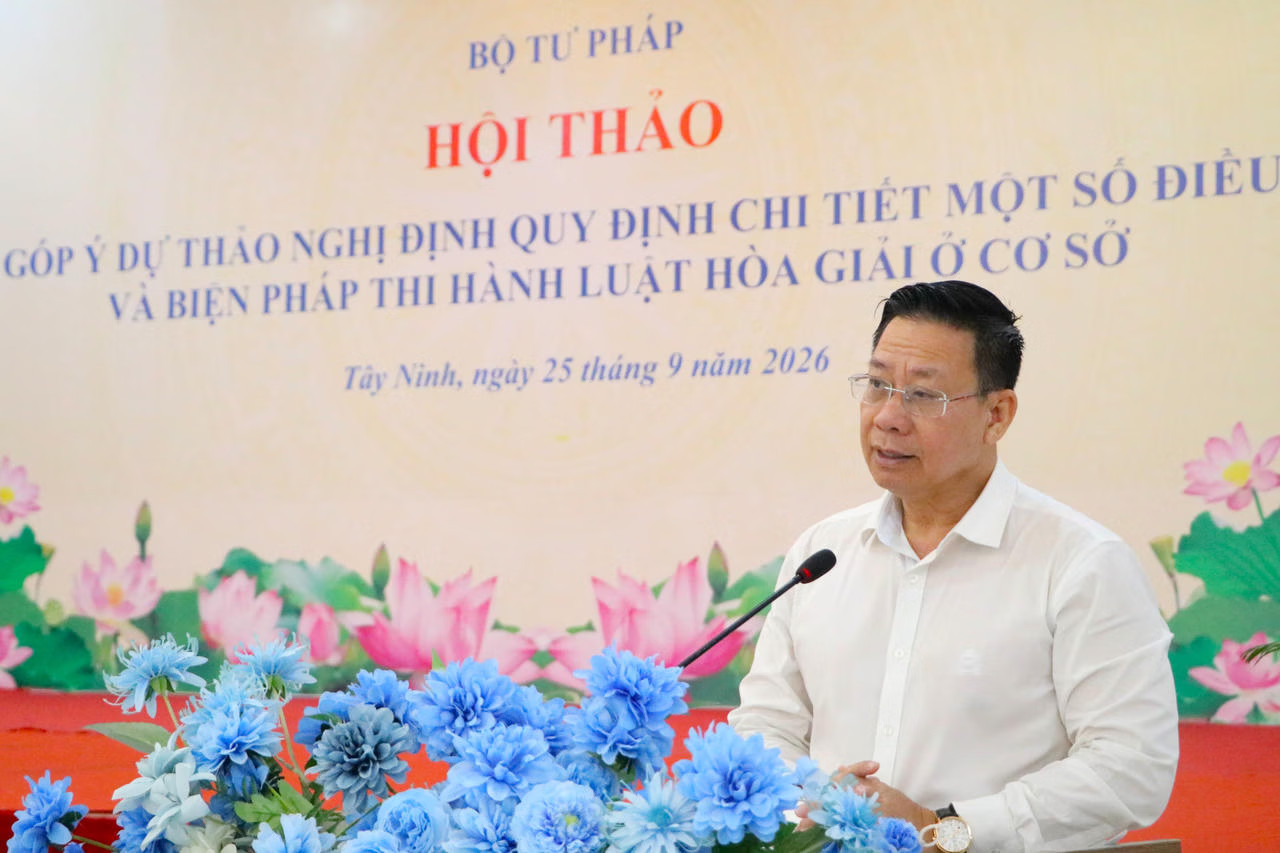 Thứ trưởng Bộ Tư pháp Nguyễn Thanh Ngọc phát biểu khai mạc Hội thảo