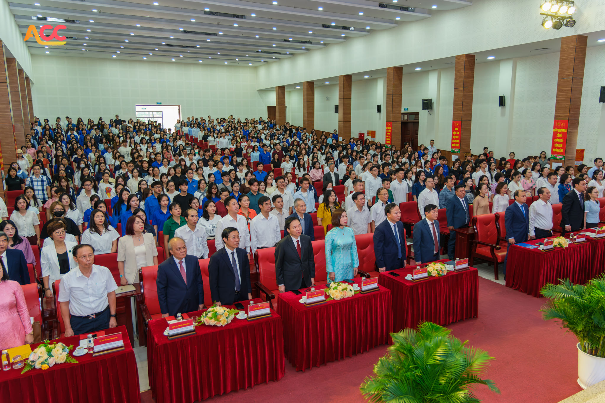 Toàn cảnh lễ công bố Quyết định thành lập Phân hiệu Học viện Báo chí và Tuyên truyền tại thành phố Huế.