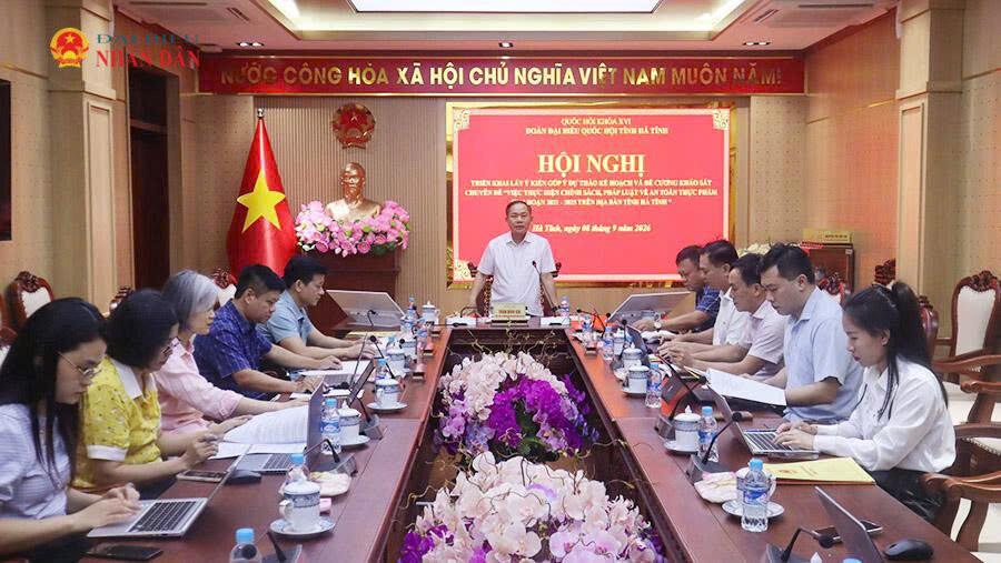 Đoàn ĐBQH tỉnh Hà Tĩnh họp triển khai, góp ý kế hoạch khảo sát chuyên đề về việc thực hiện chính sách, pháp luật về an toàn thực phẩm