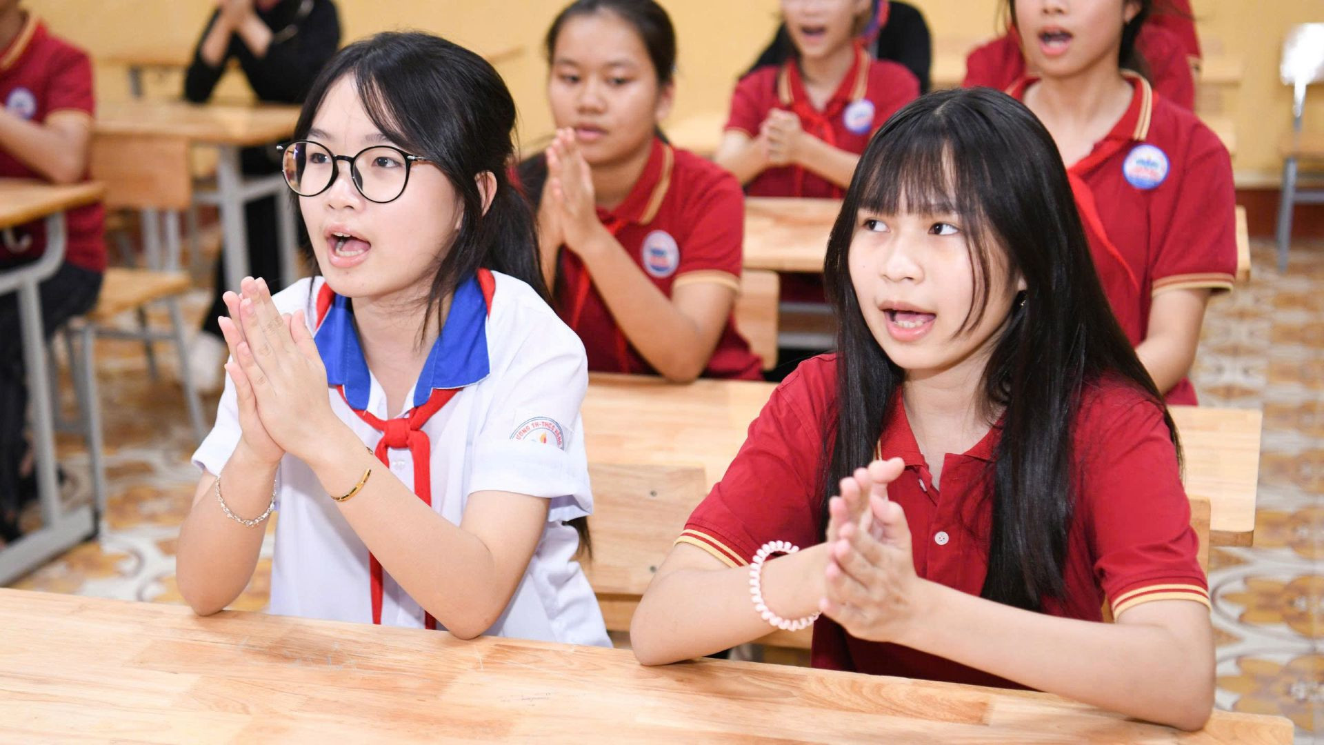 Đưa tiếng Anh đến với học sinh vùng cao, biên giới, hải đảo