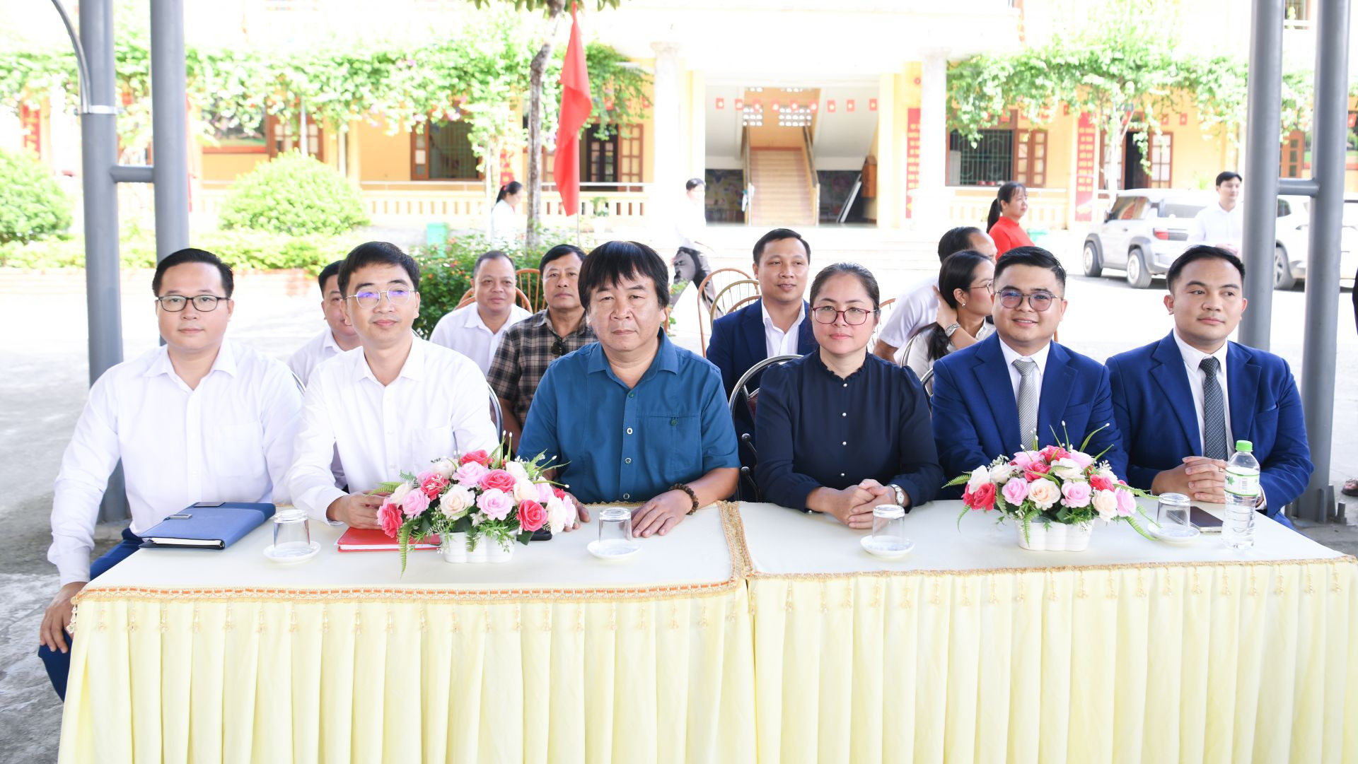 Đưa tiếng Anh đến với học sinh vùng cao, biên giới, hải đảo