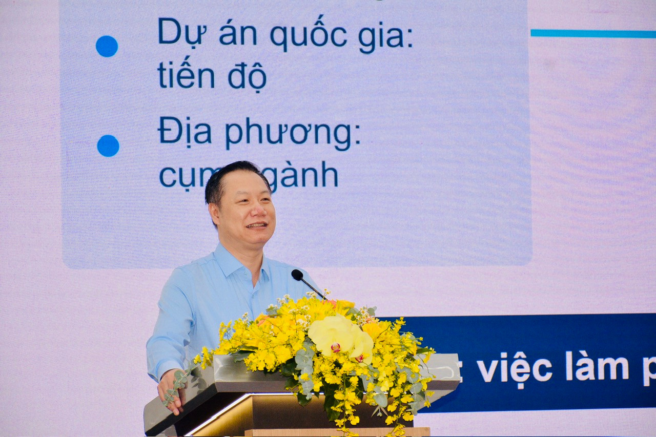 Vụ trưởng Vụ Giáo dục Đại học (Bộ GD-ĐT) Nguyễn Tiến Thảo phát biểu
