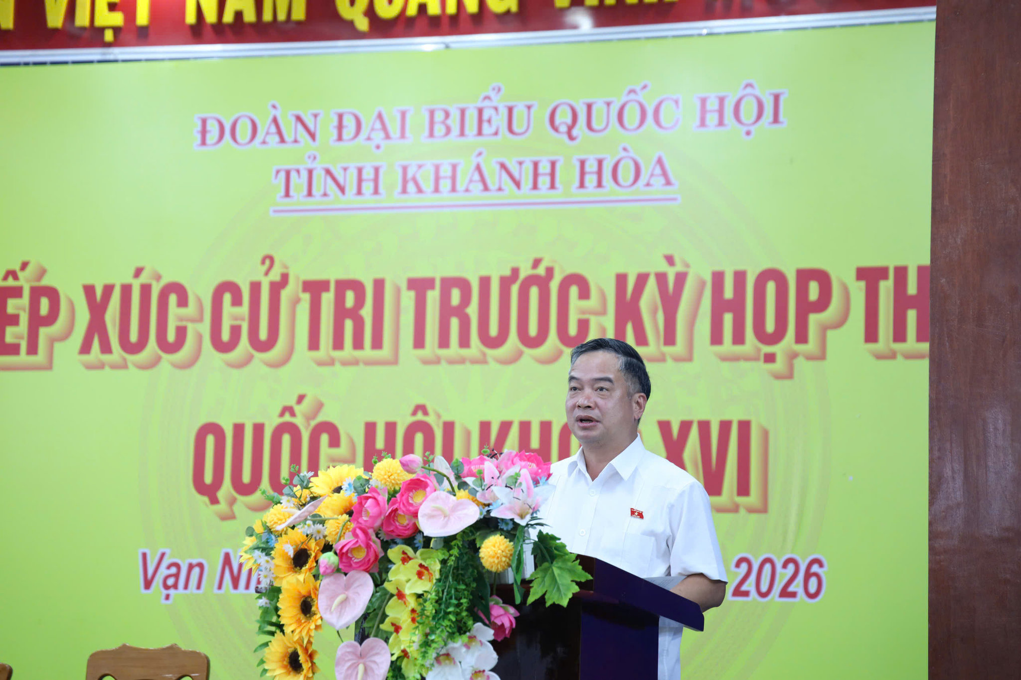 Giám đốc Công an tỉnh Khánh Hòa,Thiếu tướng Nguyễn Hữu Phước phát biểu tại buổi tiếp xúc