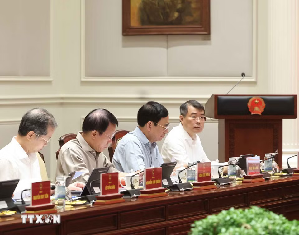 Các đại biểu tham dự phiên họp