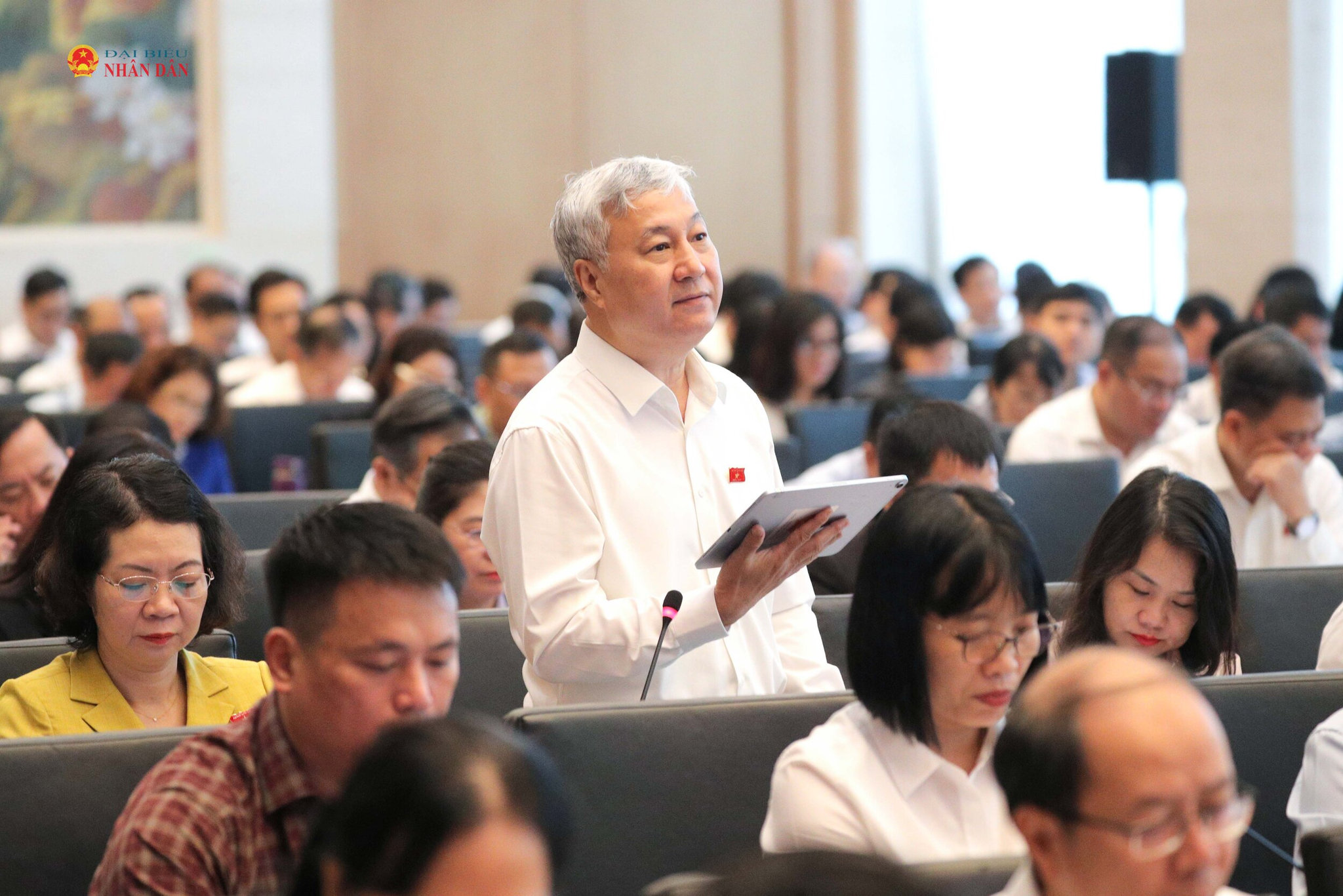 Đại biểu hoạt động Chuyên trách tại Ủy ban Công tác đại biểu Trần Văn Lâm