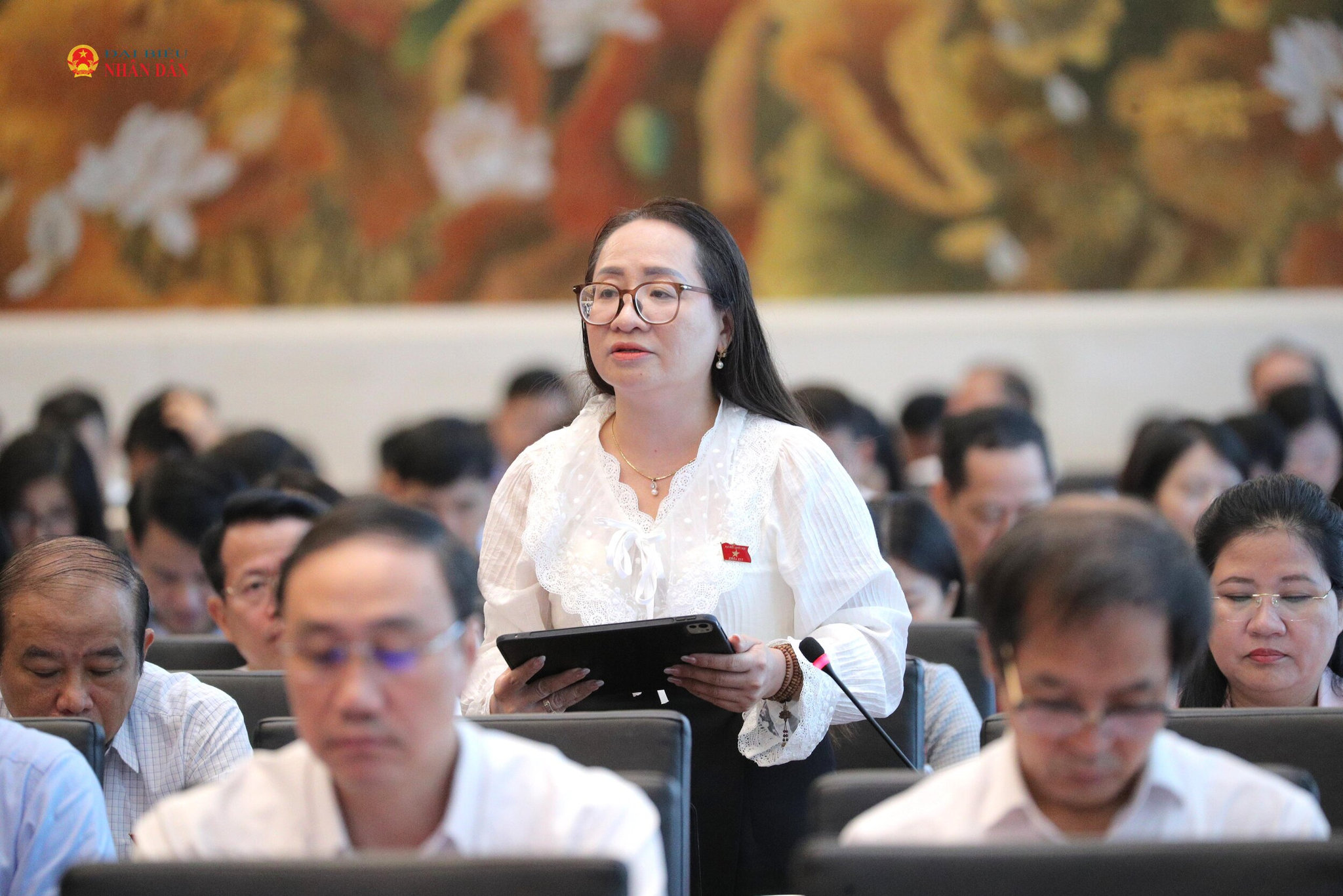 ĐBQH Hà Thị Anh Thư (Quảng Ngãi)