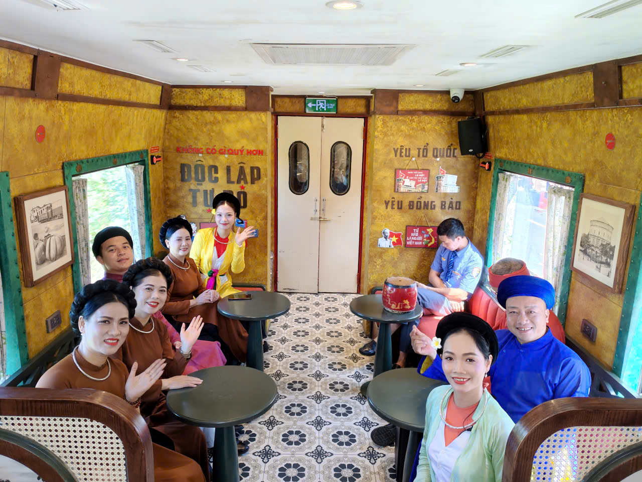 Du lịch Ninh Bình tàu hỏa
