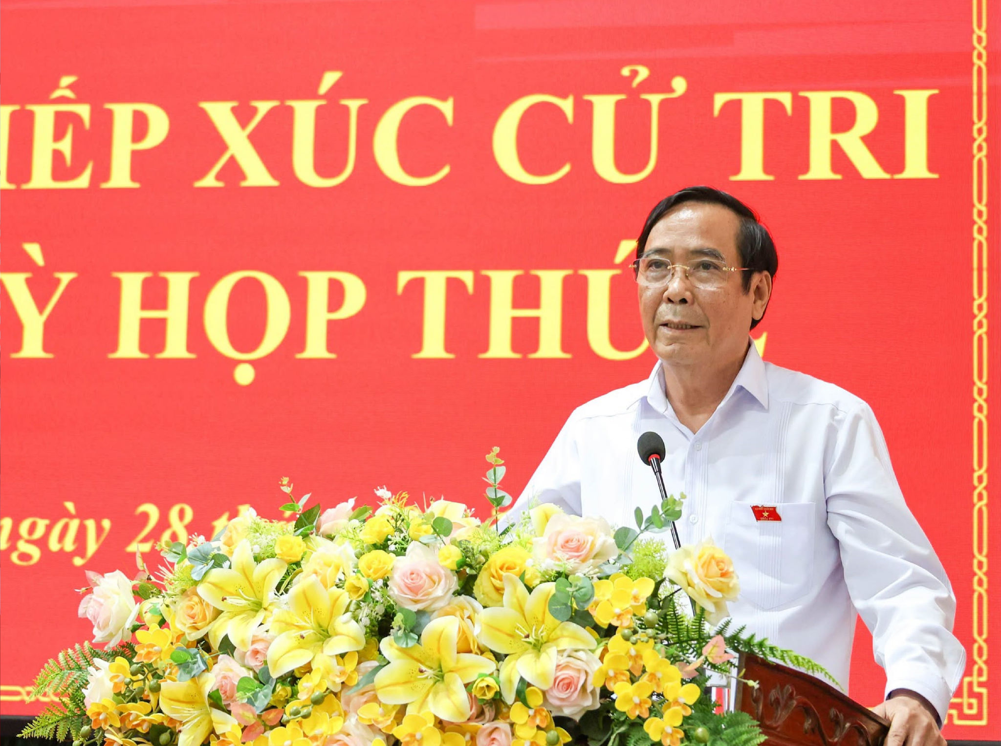 ĐBQH Nguyễn Thanh Bình, Chủ tịch Hội Người cao tuổi Việt Nam phát biểu tại hội nghị