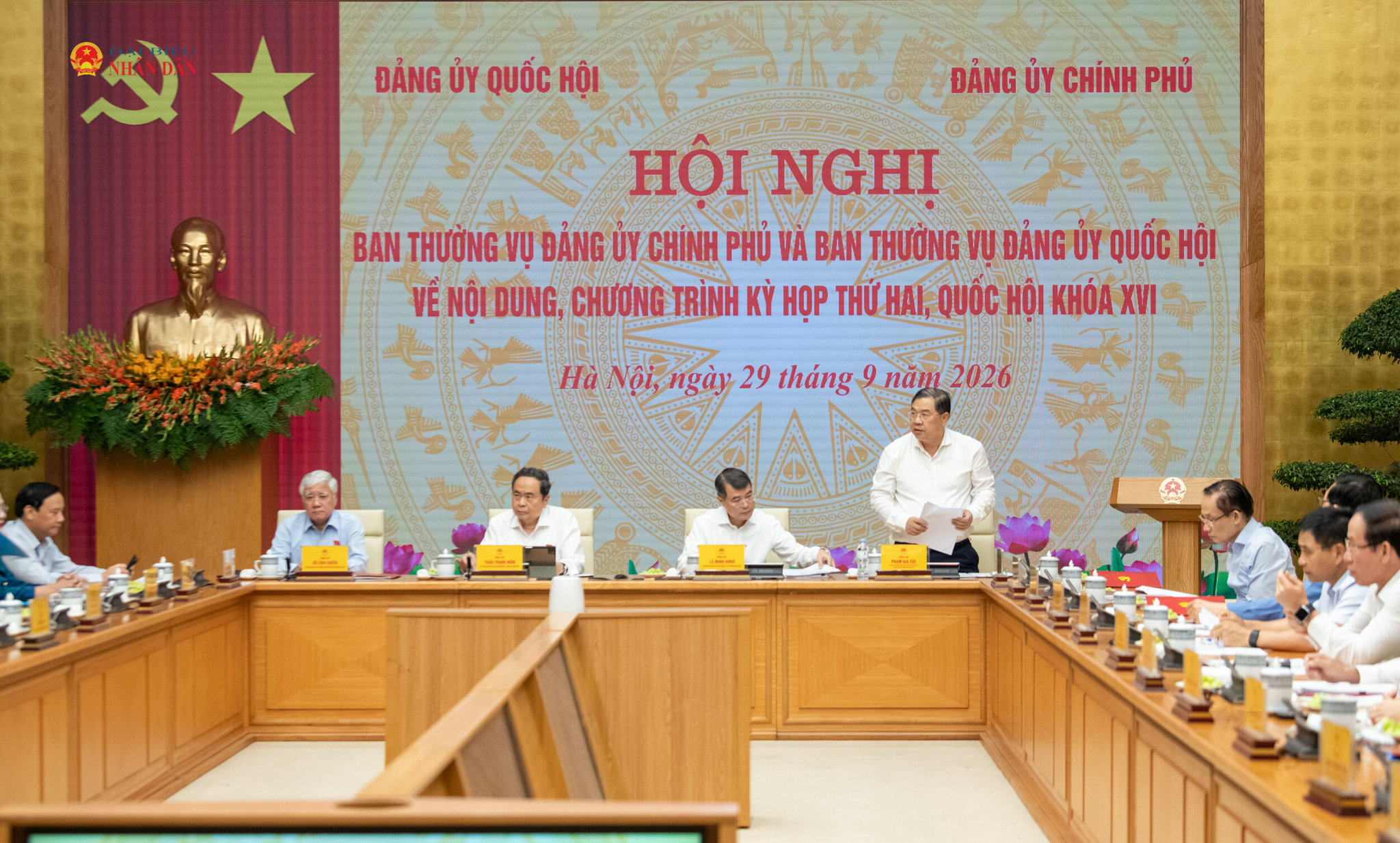 Phó thủ tướng Thường trực Chính phủ Phạm Gia Túc phát biểu
