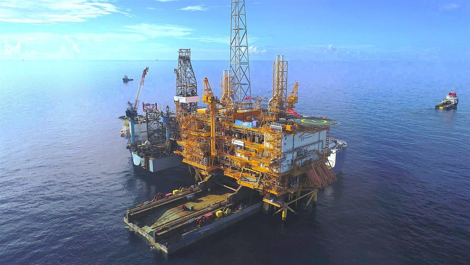 Lắp đặt ngoài khơi giàn CPP Sao Vàng