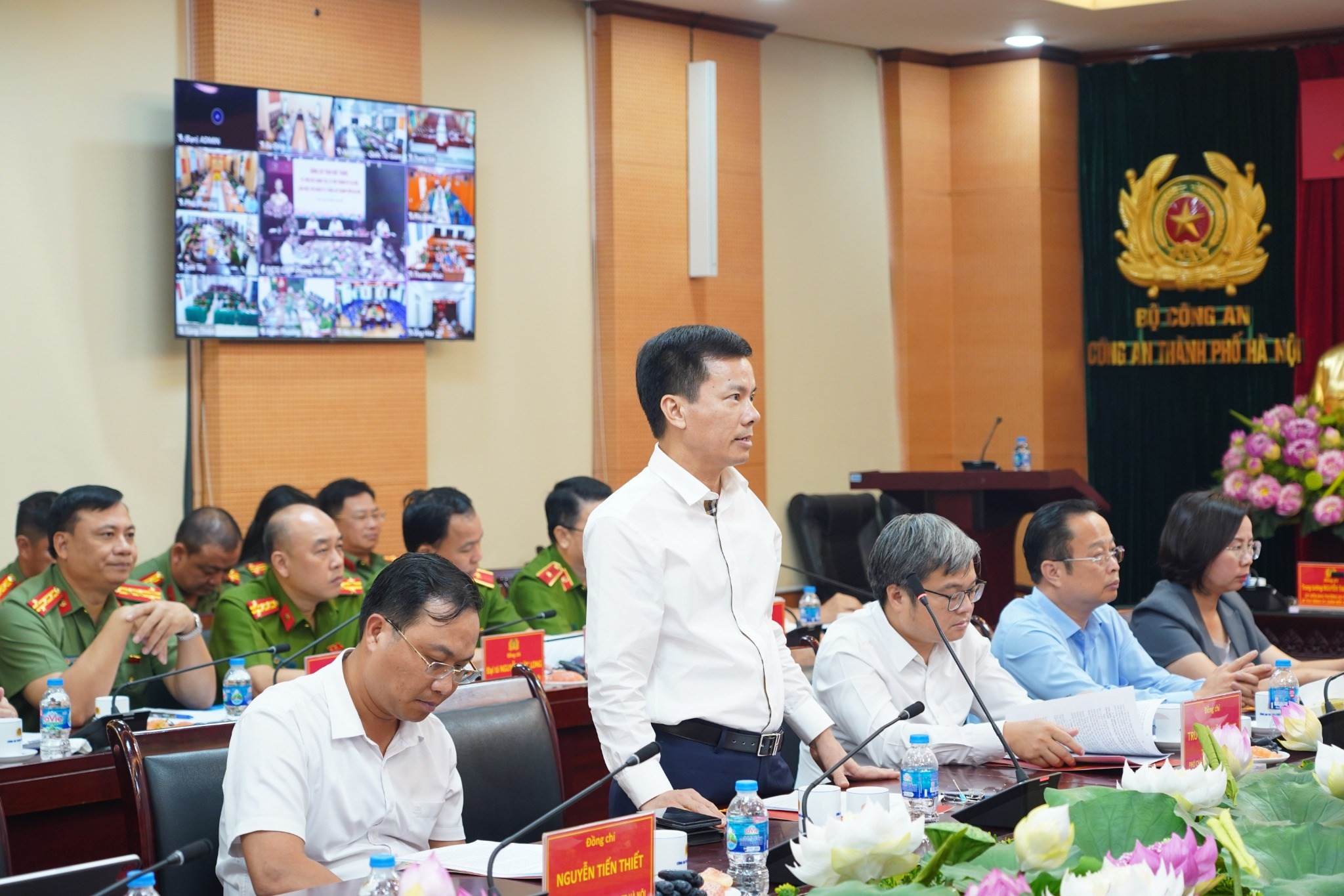 tải xuống (11)