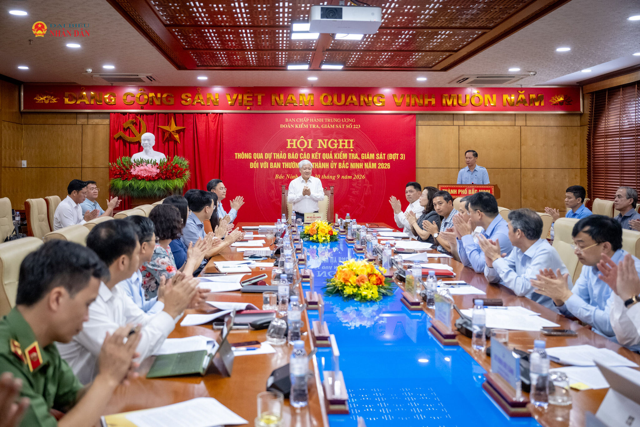 Phó Chủ tịch Thường trực Quốc hội Đỗ Văn Chiến chủ trì Hội nghị thông qua dự thảo báo cáo kết quả kiểm tra đối với Ban Thường vụ Thành ủy Bắc Ninh