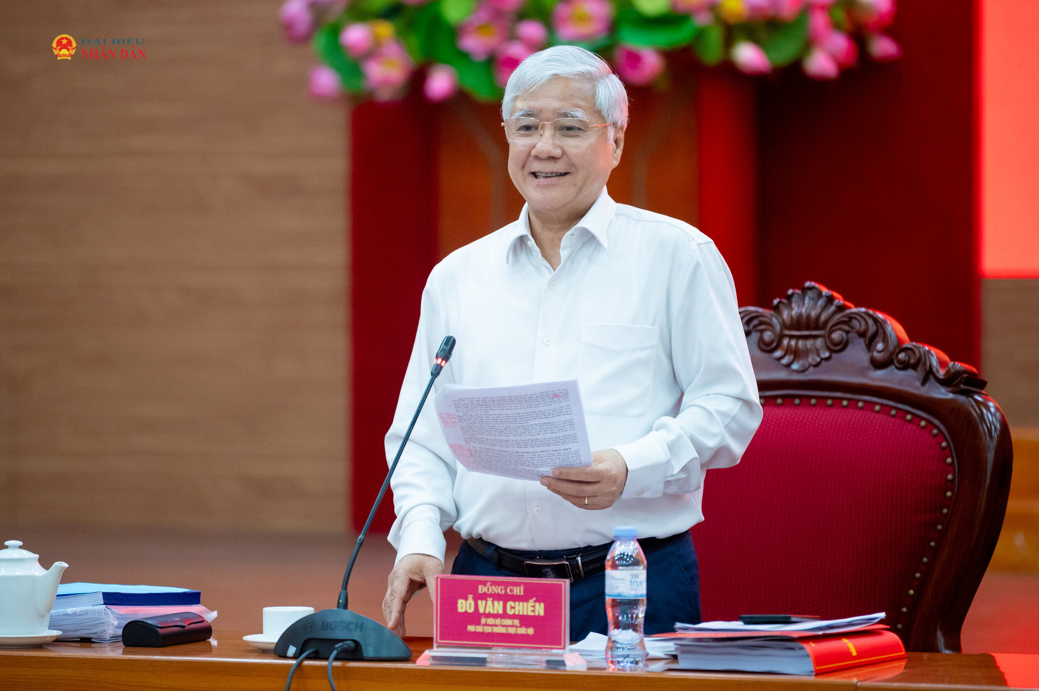 Phó Chủ tịch Thường trực Quốc hội Đỗ Văn Chiến phát biểu tại Hội nghị