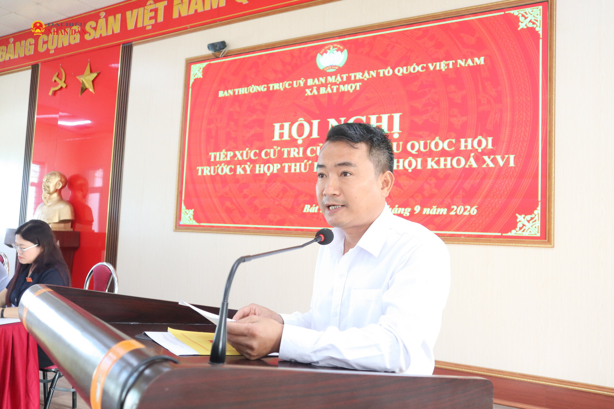 Cử tri Lê Văn Điệp - Phó Chủ tịch HĐND xã Bát Mọt phát biểu ý kiến