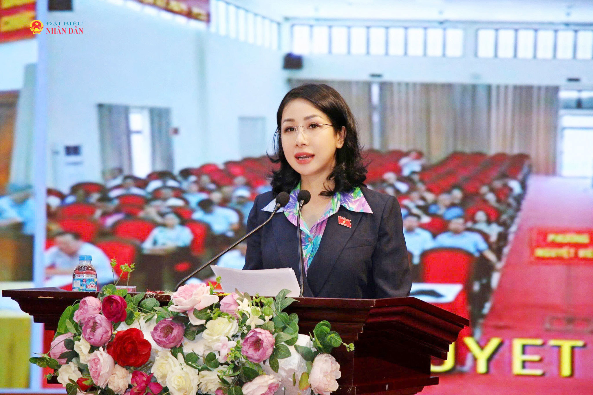 ĐBQH hoạt động chuyên trách tại Ủy ban Văn hóa và Xã hội Phan Thị Thuỳ Linh thông tin tới cử tri về dự kiến nội dung, chương trình Kỳ họp thứ Hai