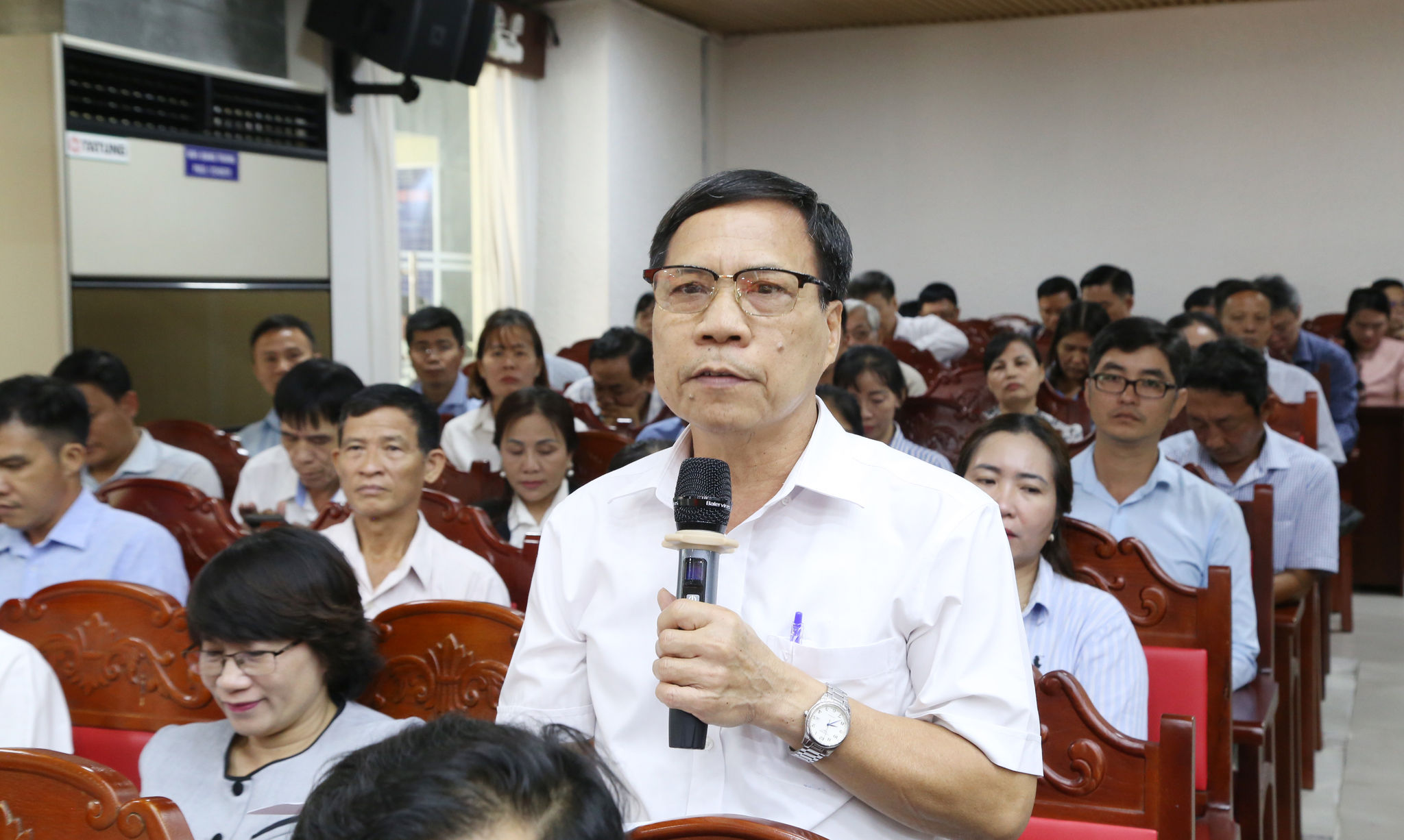 Cử tri gửi gắm nhiều tâm tư, nguyện vọng đến các đại biểu Quốc hội
