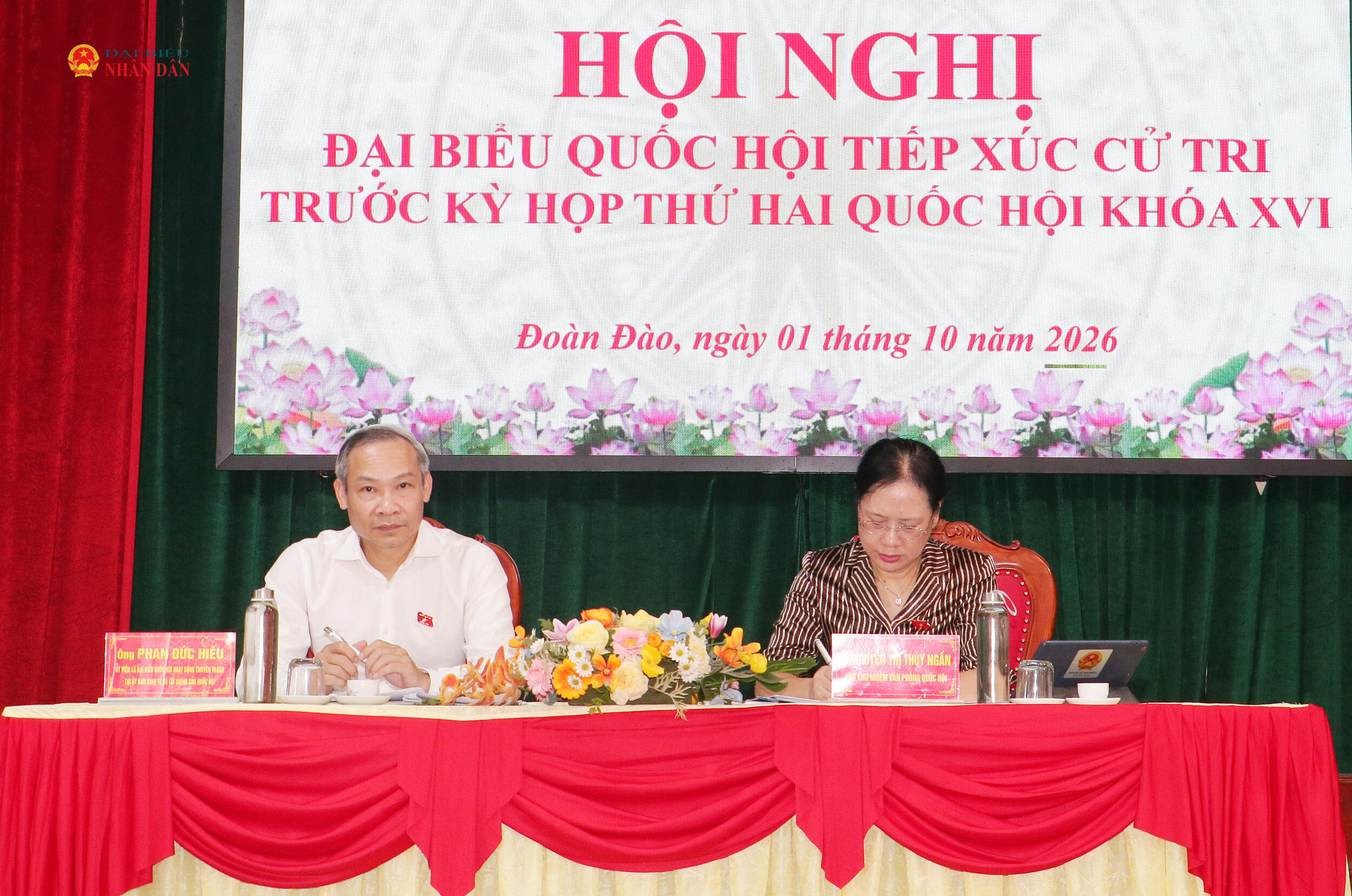 Các ĐBQH tỉnh Hưng Yên tại hội nghị TXCT tại xã Đoàn Đào