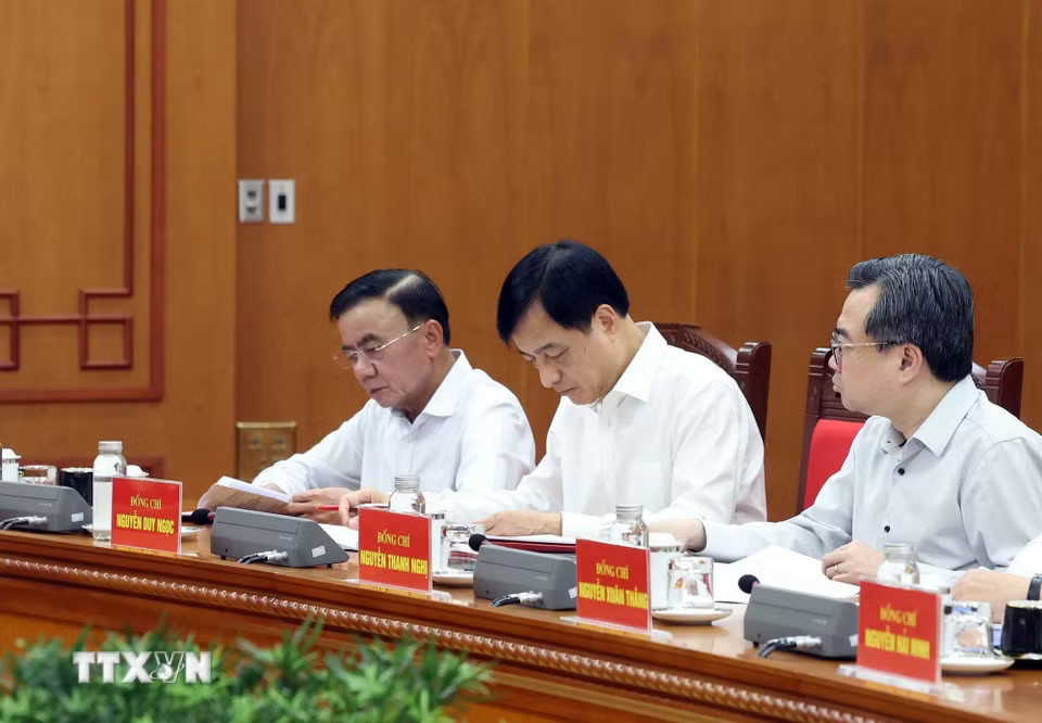 Các đại biểu dự cuộc làm việc