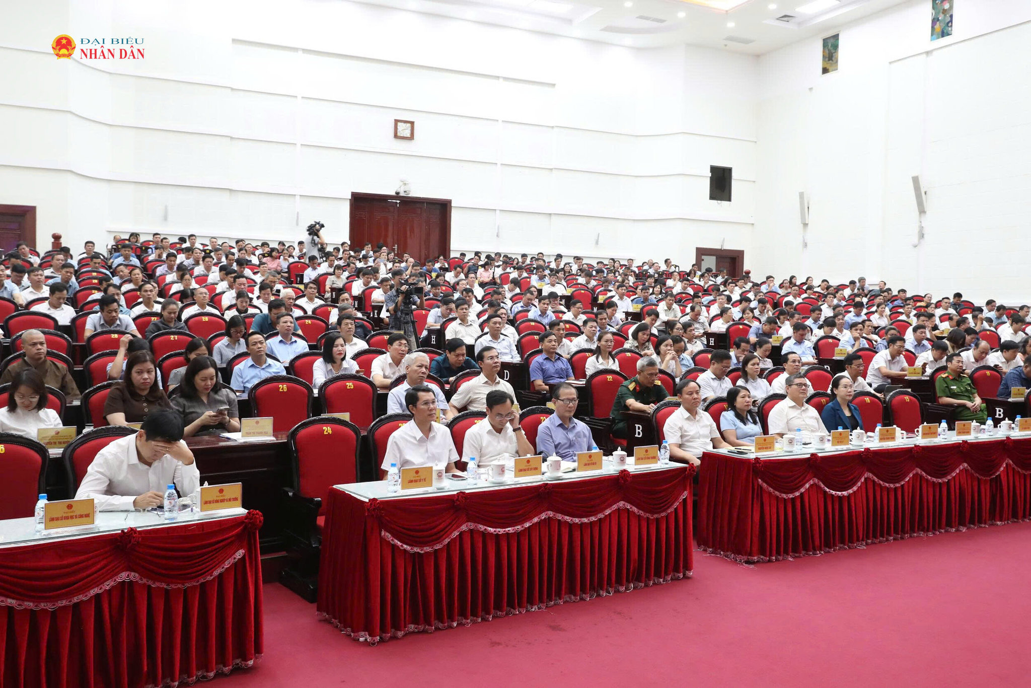 Toàn cảnh hội nghị