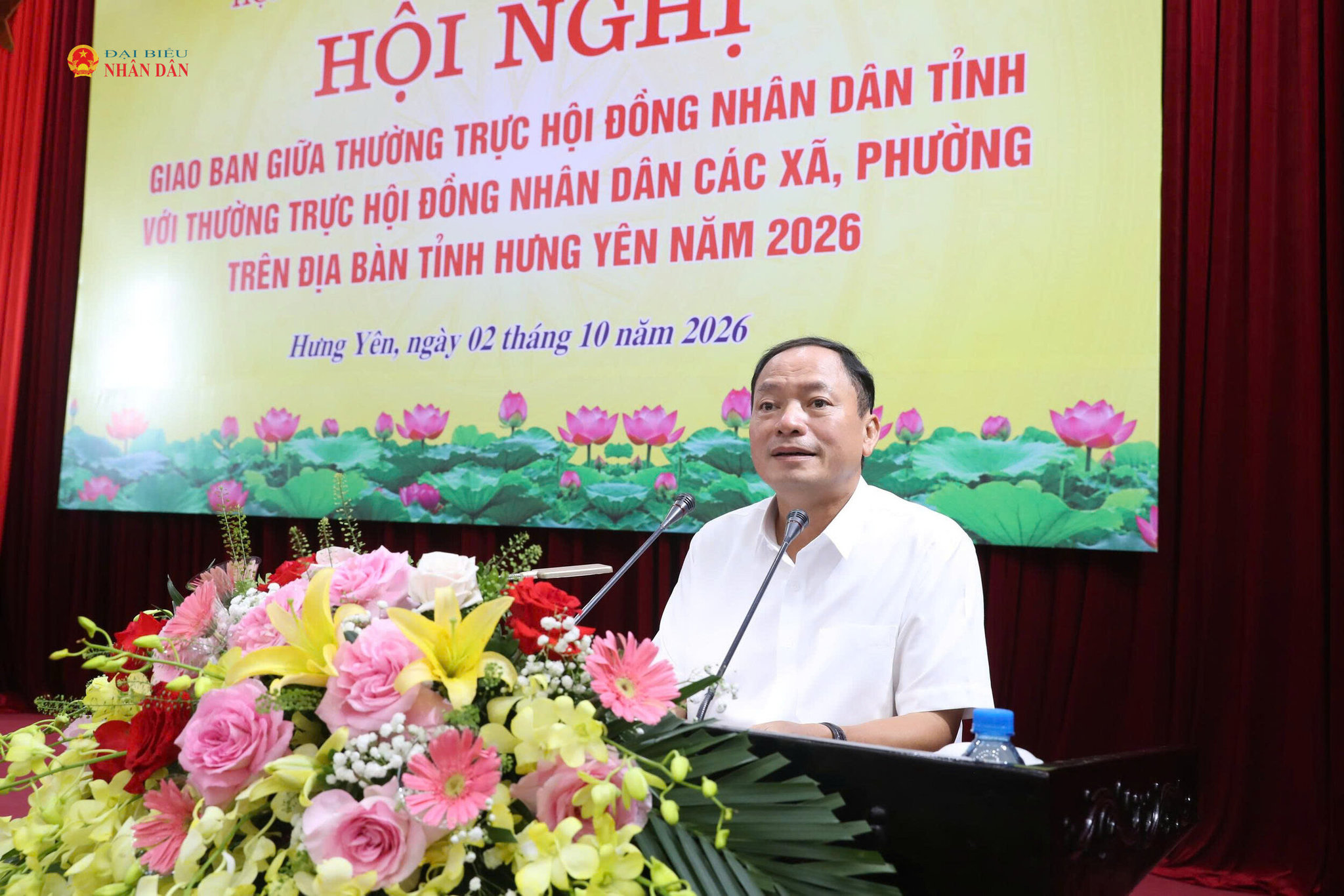 Phó Bí thư Tỉnh ủy, Chủ tịch HĐND tỉnh Trần Quốc Văn phát biểu tại hội nghị