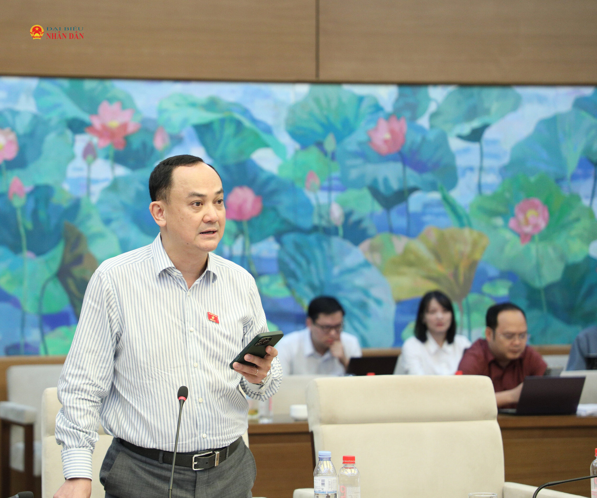 ĐBQH hoạt động chuyên trách tại Ủy ban Khoa học, Công nghệ và Môi trường Nguyễn Ngọc Sơn phát biểu