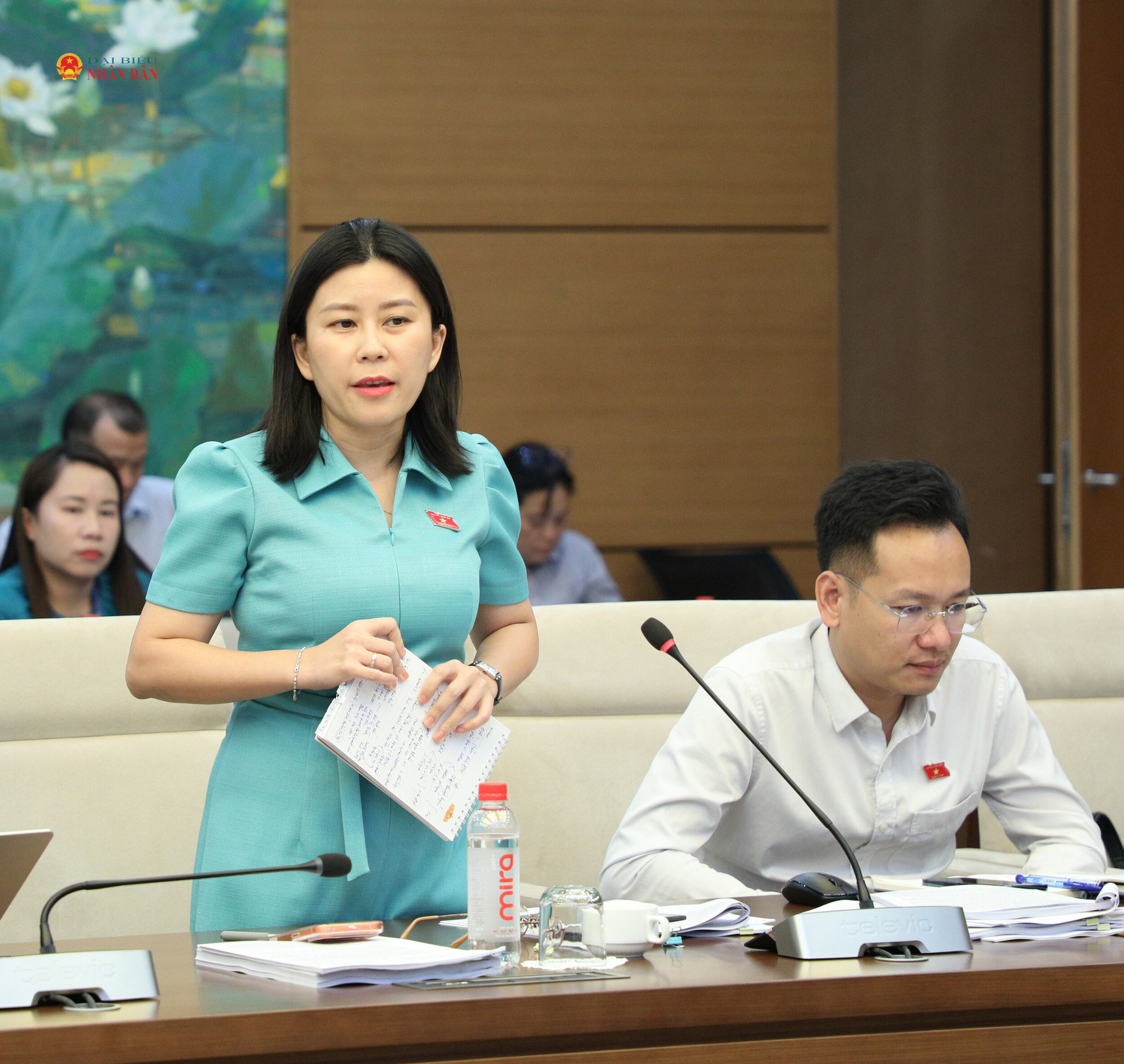 Phó Trưởng đoàn ĐBQH chuyên trách tỉnh Đắk Lắk Lê Đào An Xuân phát biểu