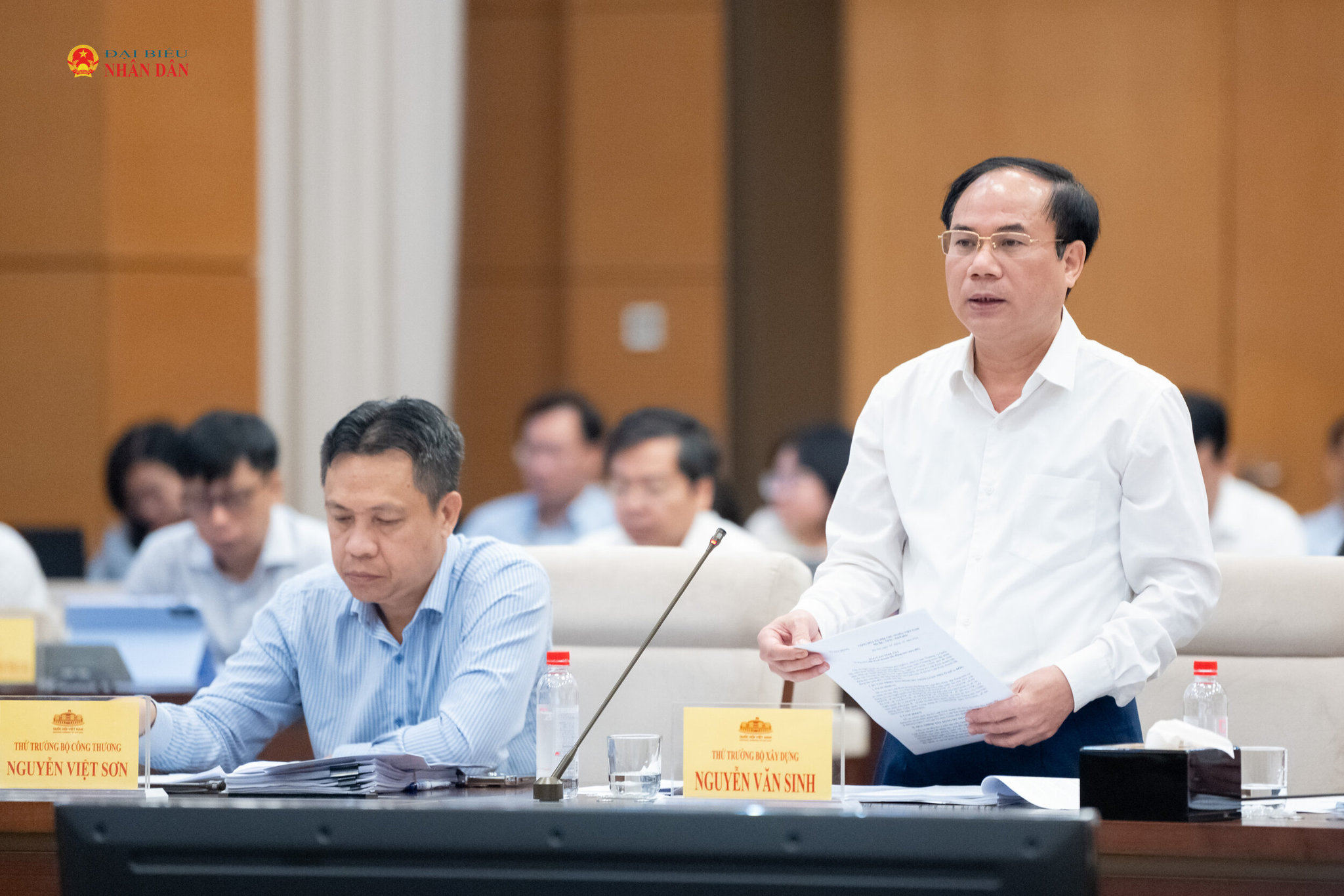 Thứ trưởng Bộ Xây dựng Nguyễn Văn Sinh phát biểu