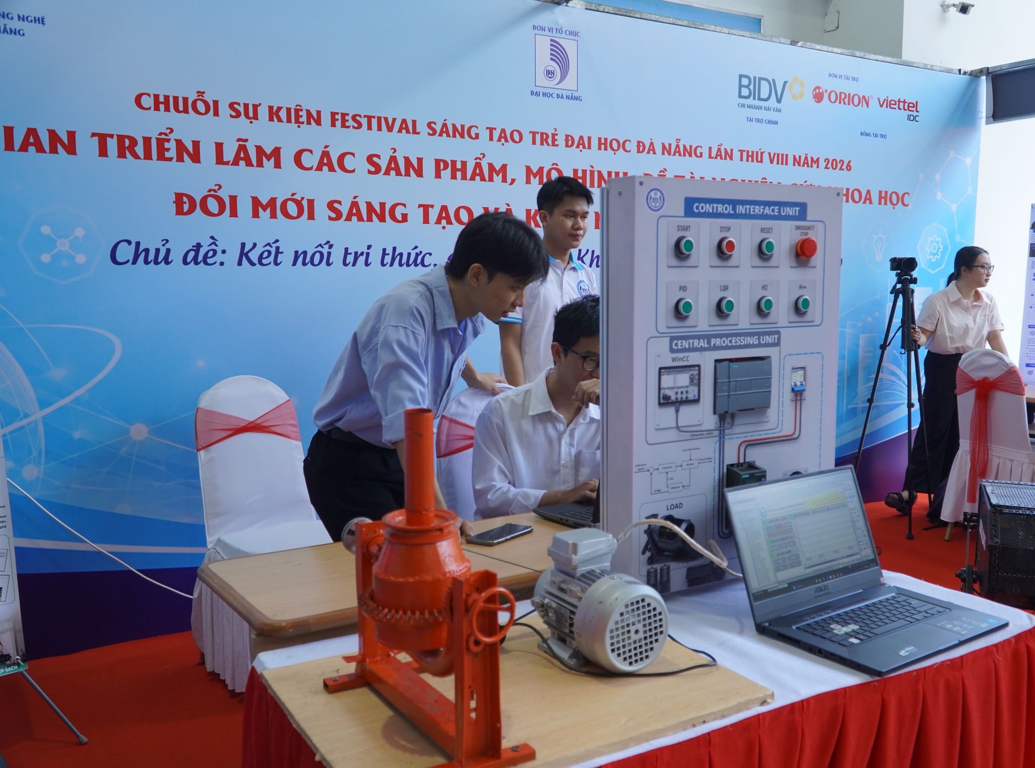 Các đề tài nghiên cứu khoa học của sinh viên thuộc các trường thành viên của Đại học Đà Nẵng.