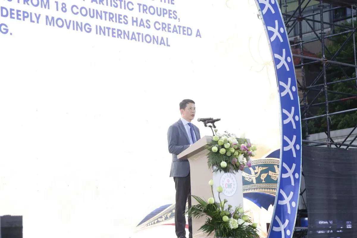 Giám đốc Sở Văn hóa, Thể thao và Du lịch Hà Nội Phạm Tuấn Long phát biểu khai mạc sự kiện