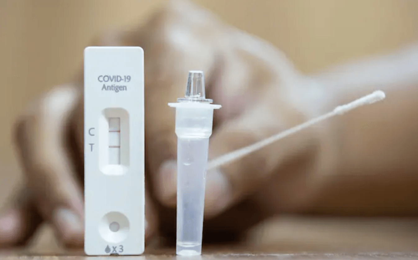 Virus SARS-CoV-2 vẫn tiếp tục lưu hành và gây các đợt gia tăng theo mùa