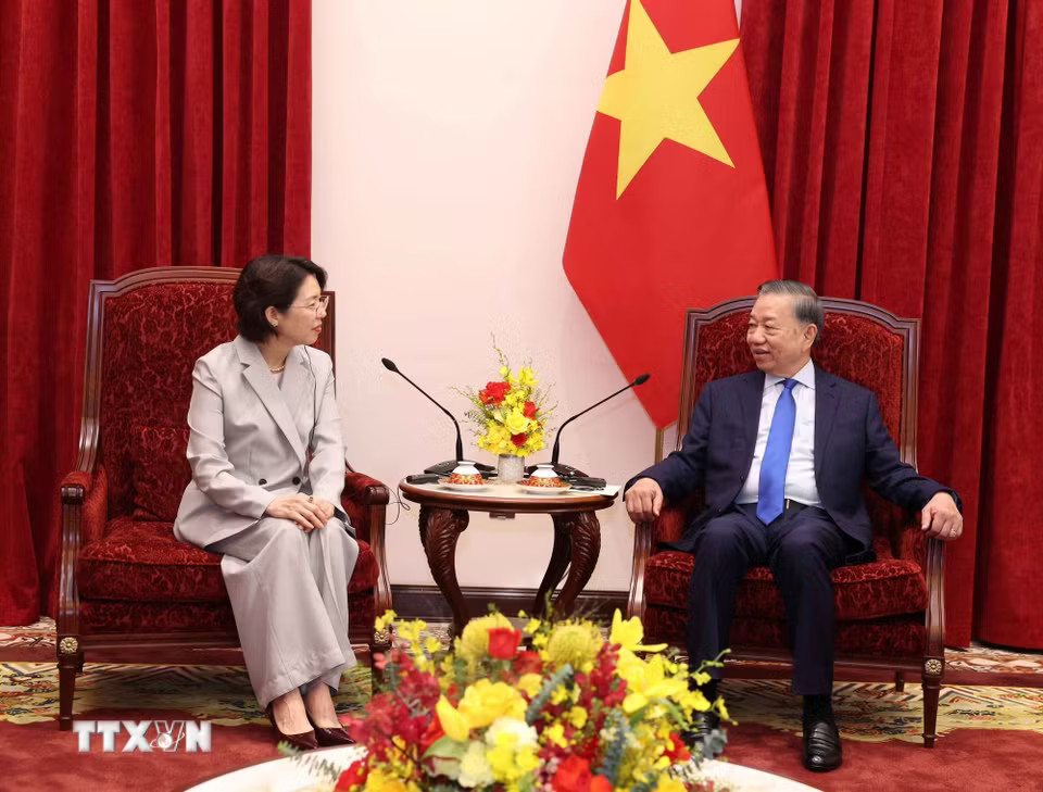 Tổng Bí thư, Chủ tịch nước Tô Lâm tiếp Đại sứ Hàn Quốc Lee Mi Yon. (Ảnh: Thống Nhất/TTXVN)
