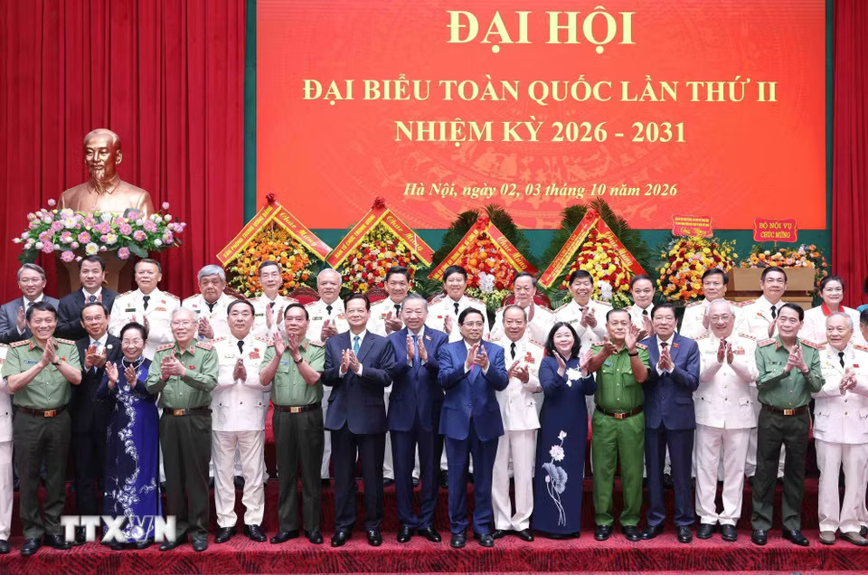 Tổng Bí thư, Chủ tịch nước Tô Lâm và các đại biểu tham dự Đại hội toàn quốc lần thứ II Hội Cựu Công an nhân dân Việt Nam